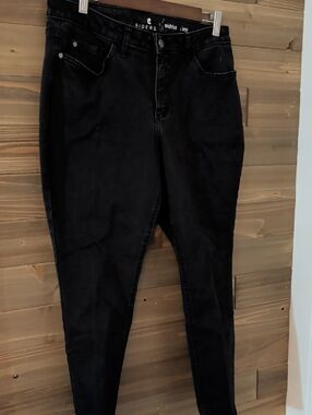 Riders by Lee Black Skinny High-Rise Jeans. Stretch